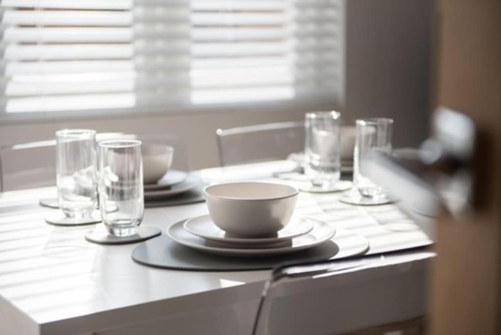 Beautiful, Spacious 1 Bed Flat Μπρέντγουντ Εξωτερικό φωτογραφία